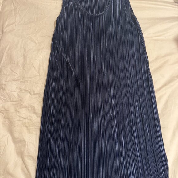 H&M Dresses & Skirts - H&M Dress